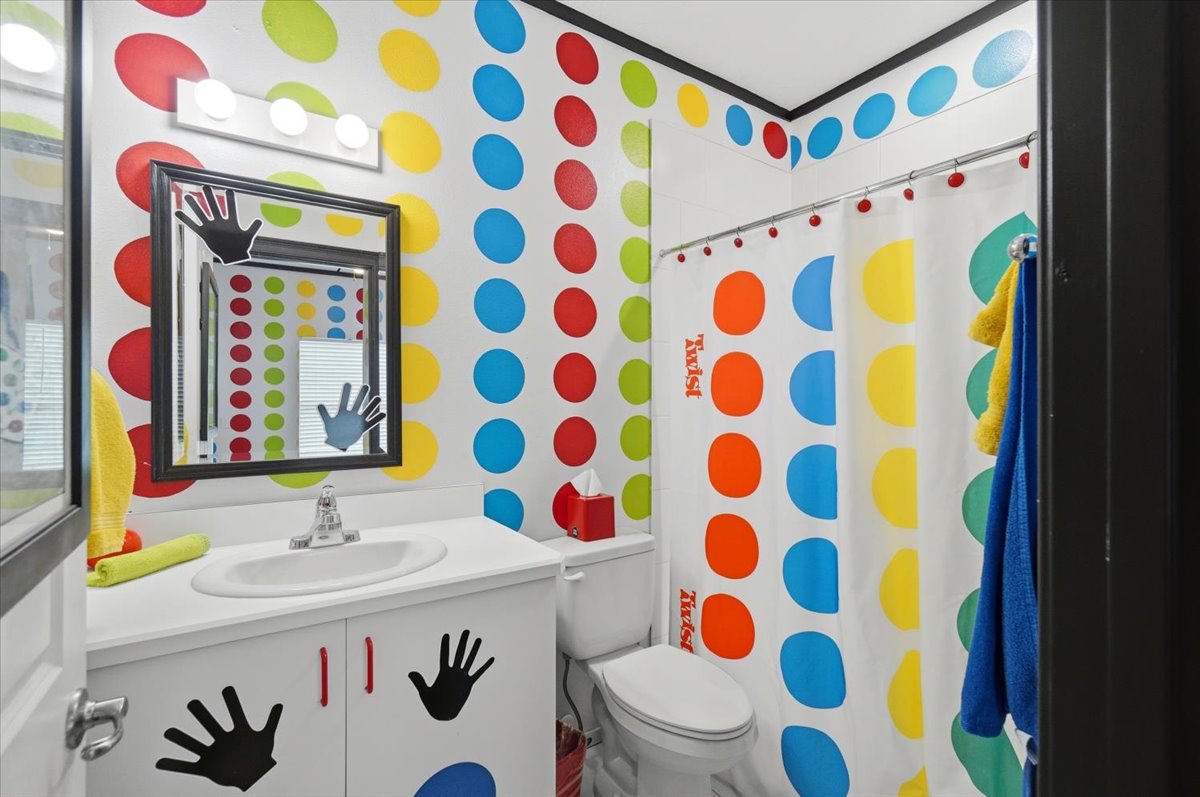 The Twister Bathroom at The Great Escape Parkside, Clermont FL