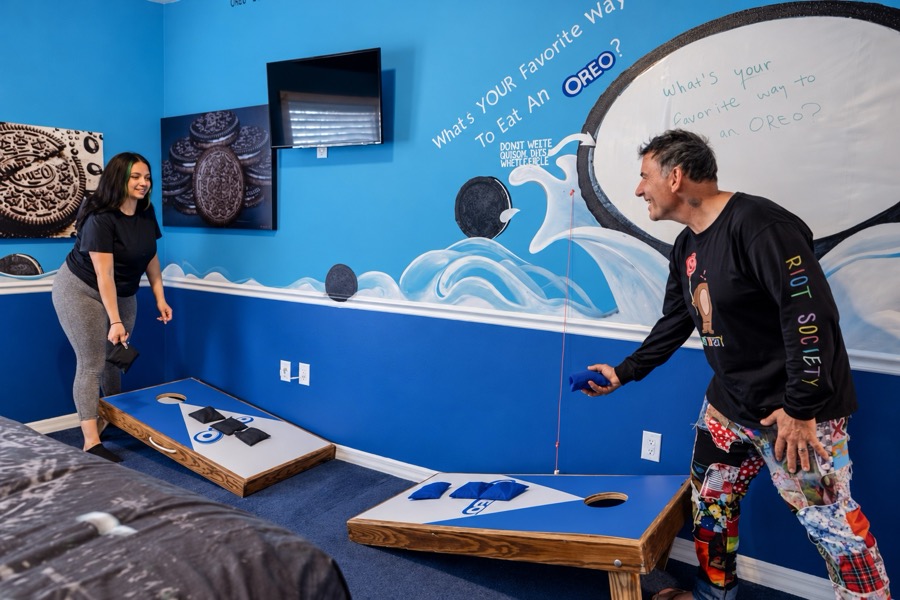 the oreo room comes with corn hole!