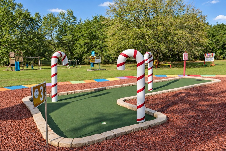 Sugar Rush Mini Golf