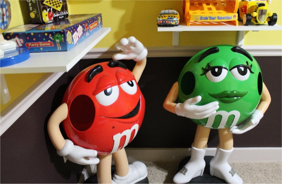 The M&M Mania bedroom