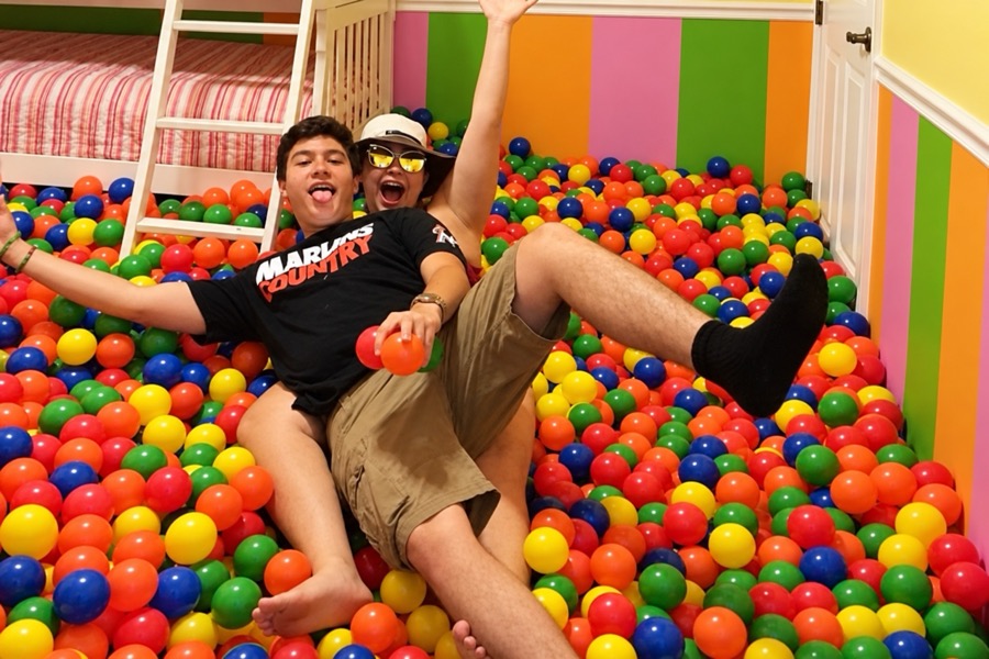 The Lollipop Ball bedroom.