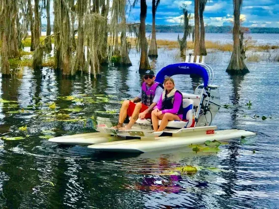 Lake Louisa Chateau